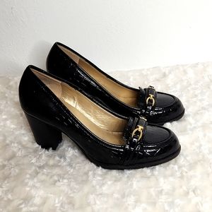 Bandalino Patten Leather Aligator Embossed Heels